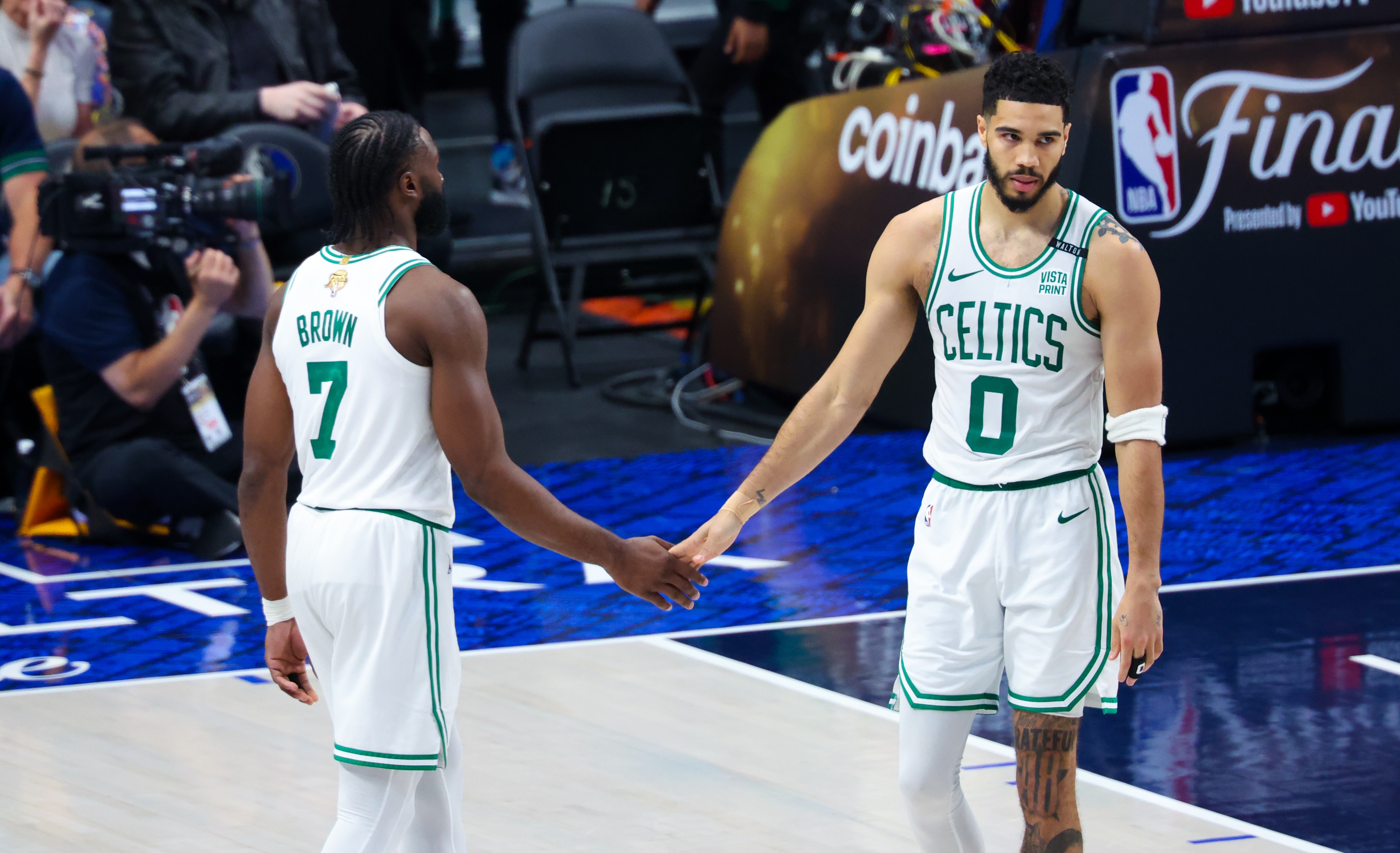 NBA彩经:快船擒下老鹰 火箭大胜独行侠 掘金轻取湖人 国王胜太阳